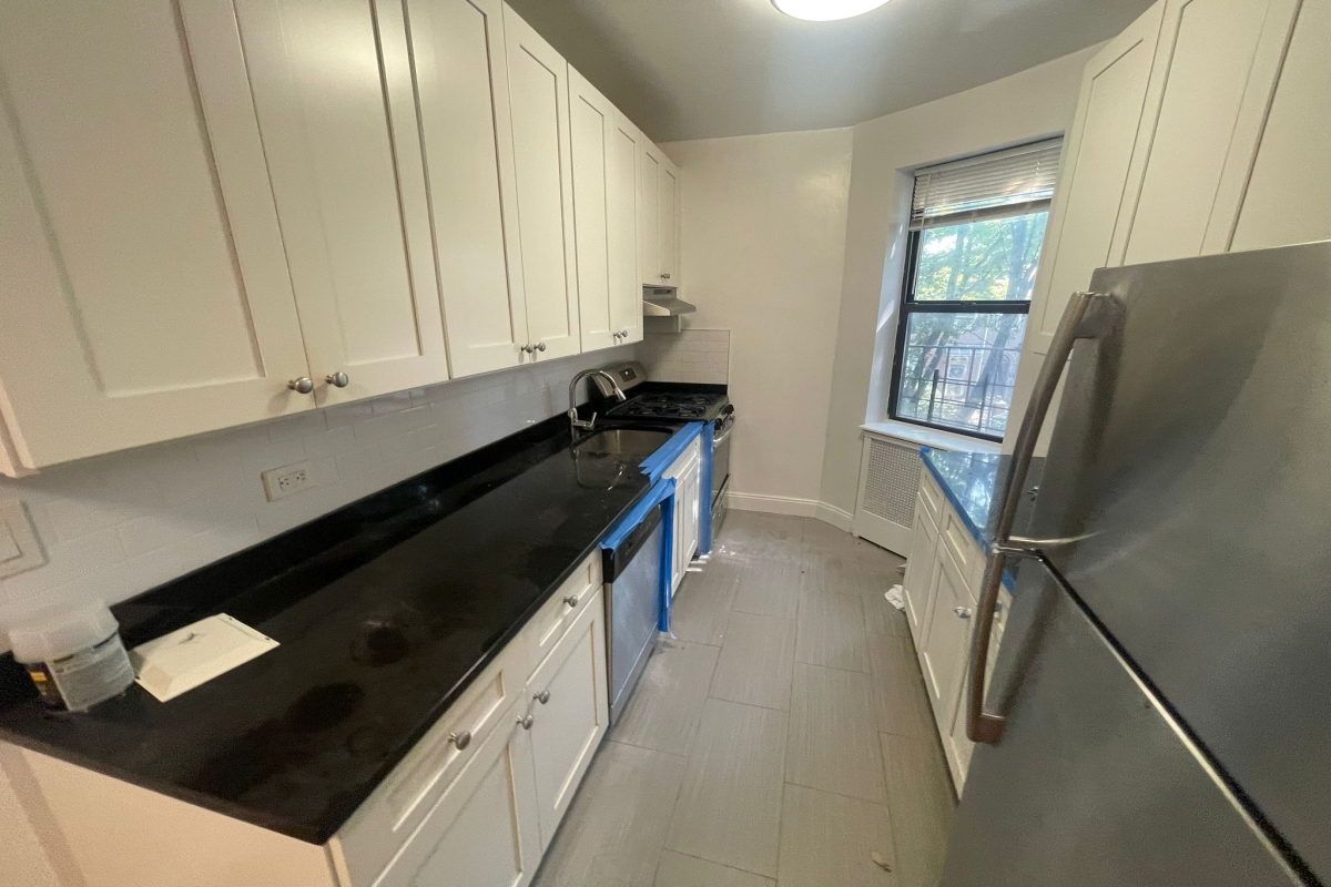 Apartment 32nd Avenue Queens, NY 11377, MLS-RD5391-3