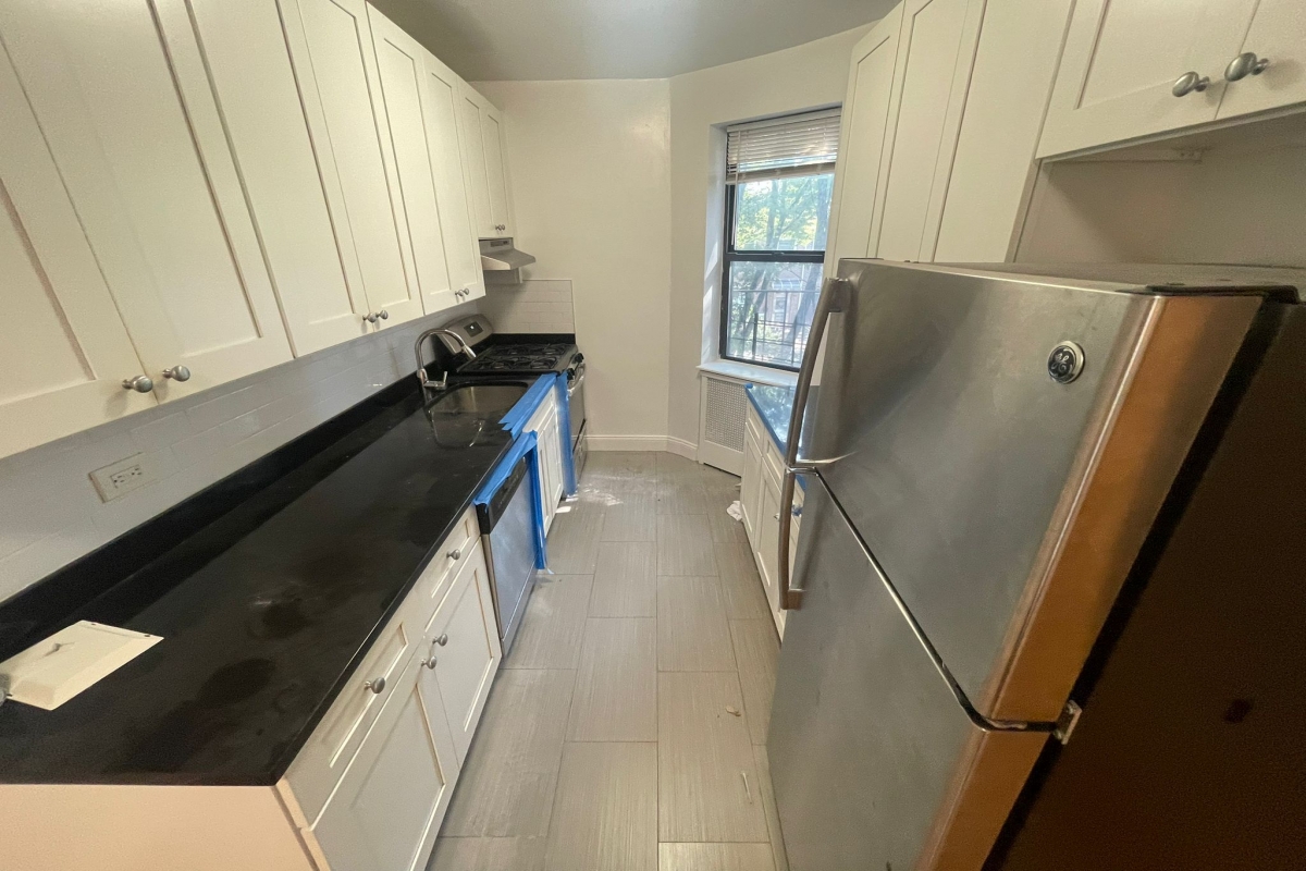 Apartment 32nd Avenue Queens, NY 11377, MLS-RD5391-5