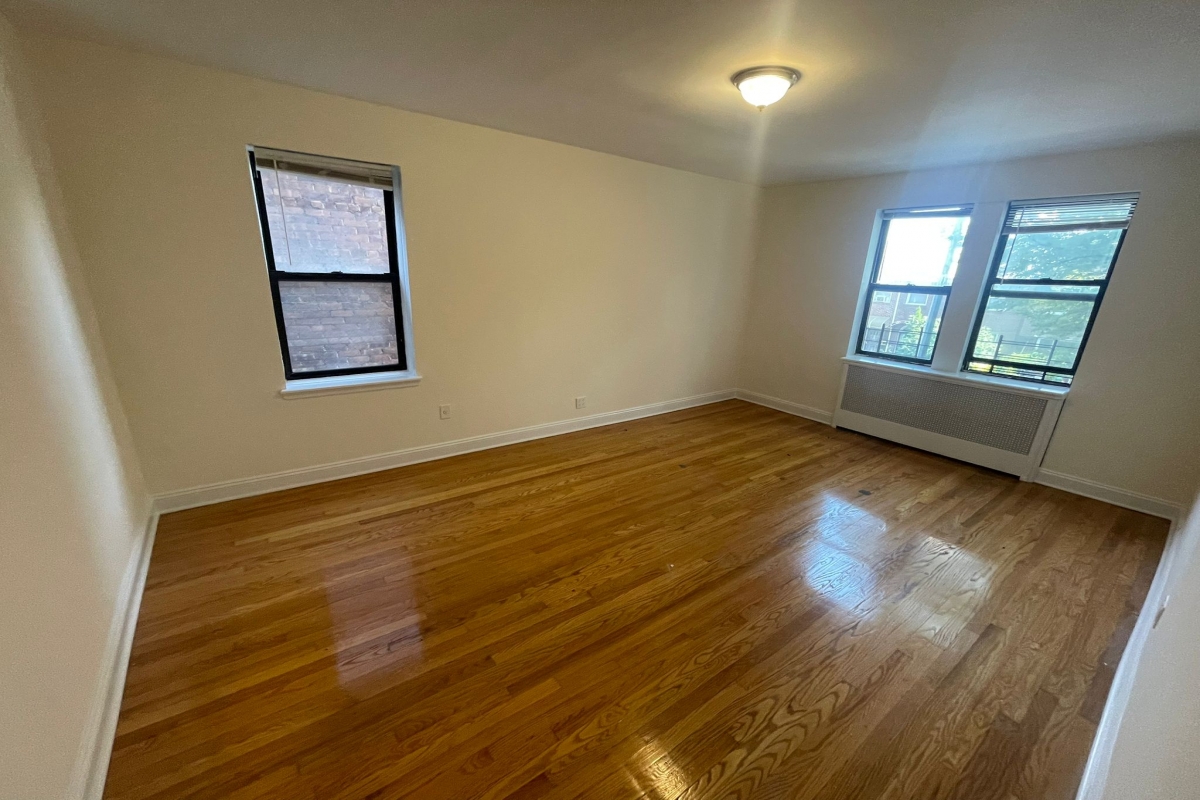 Apartment 32nd Avenue Queens, NY 11377, MLS-RD5391-13