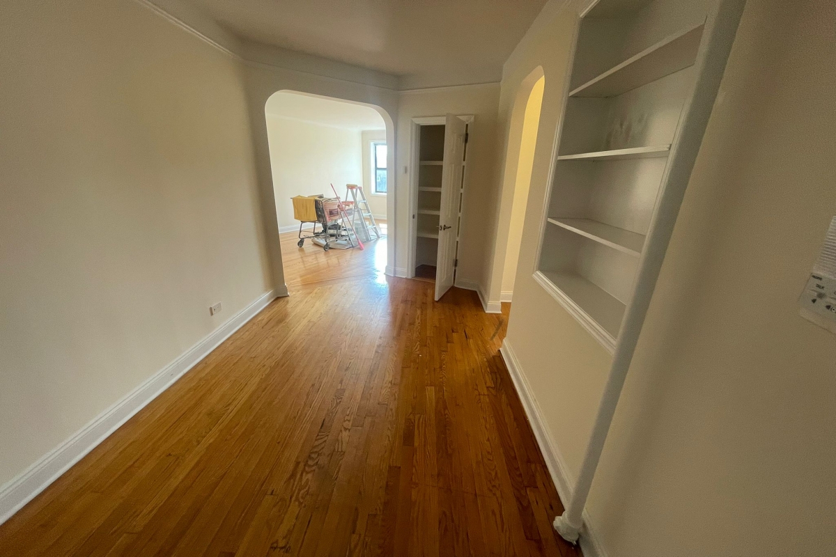 Apartment 32nd Avenue  Queens, NY 11377, MLS-RD5392-9