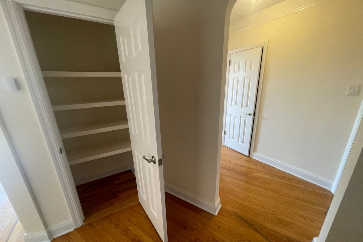 Apartment 32nd Avenue  Queens, NY 11377, MLS-RD5392-10
