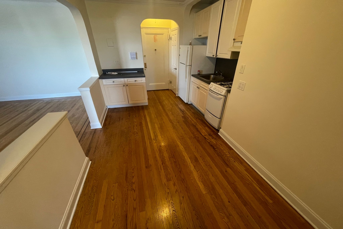 Apartment 32nd Avenue  Queens, NY 11377, MLS-RD5393-6