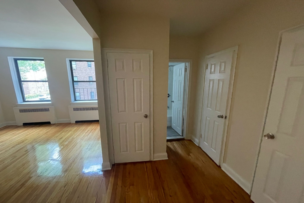 Apartment 99th Street  Queens, NY 11374, MLS-RD5394-17