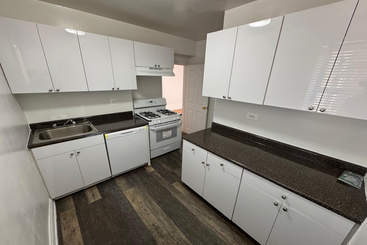 Apartment 67th Drive  Queens, NY 11375, MLS-RD5400-8