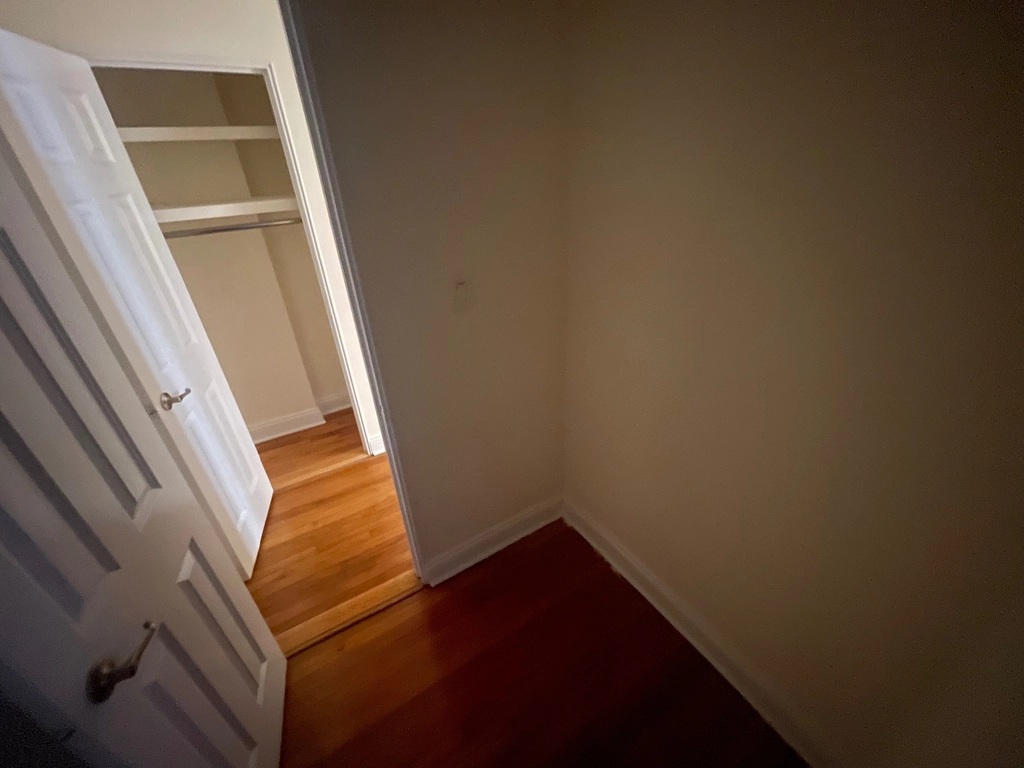 Apartment 77th Street  Queens, NY 11372, MLS-RD5405-11