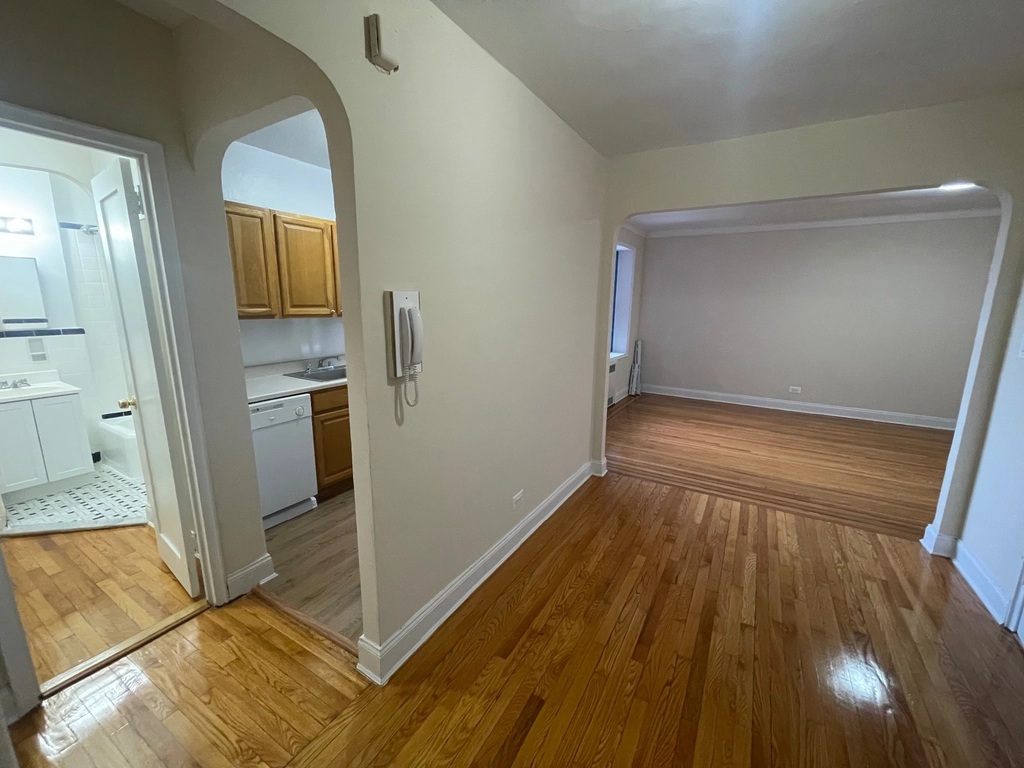 Apartment 63rd Drive  Queens, NY 11374, MLS-RD5406-7