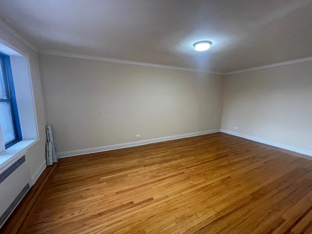 Apartment 63rd Drive  Queens, NY 11374, MLS-RD5406-9