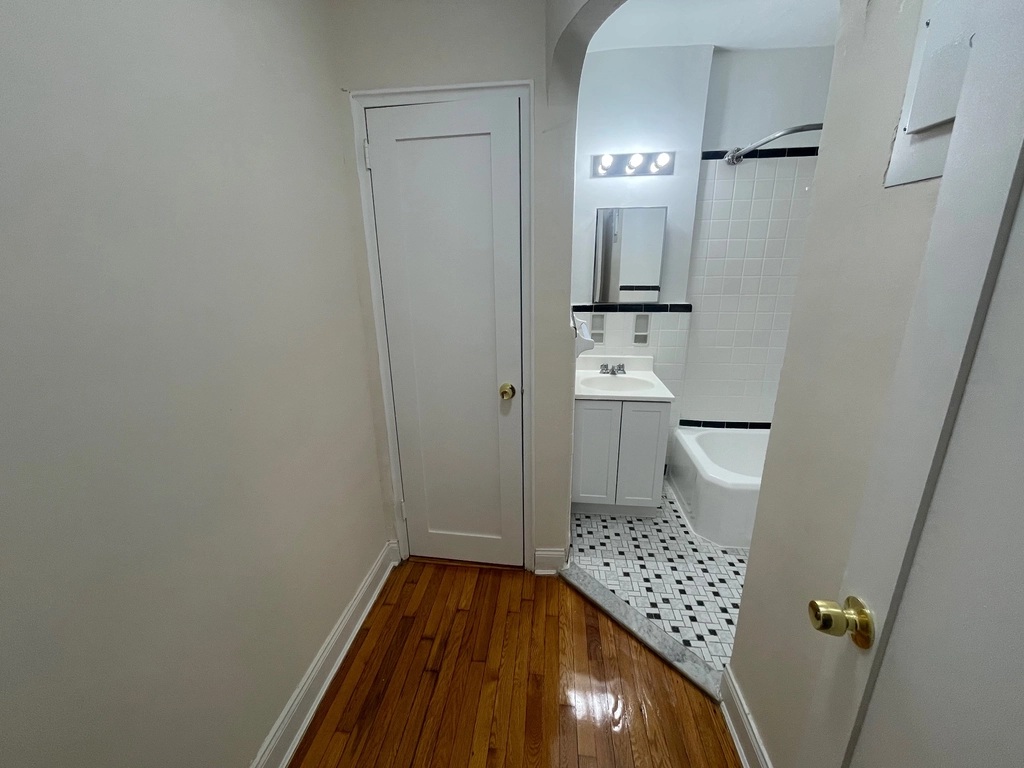 Apartment 63rd Drive  Queens, NY 11374, MLS-RD5406-14