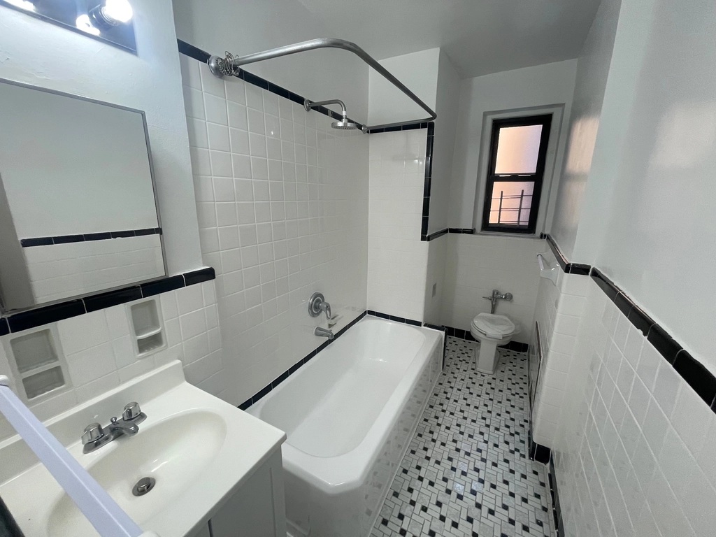Apartment 63rd Drive  Queens, NY 11374, MLS-RD5406-20