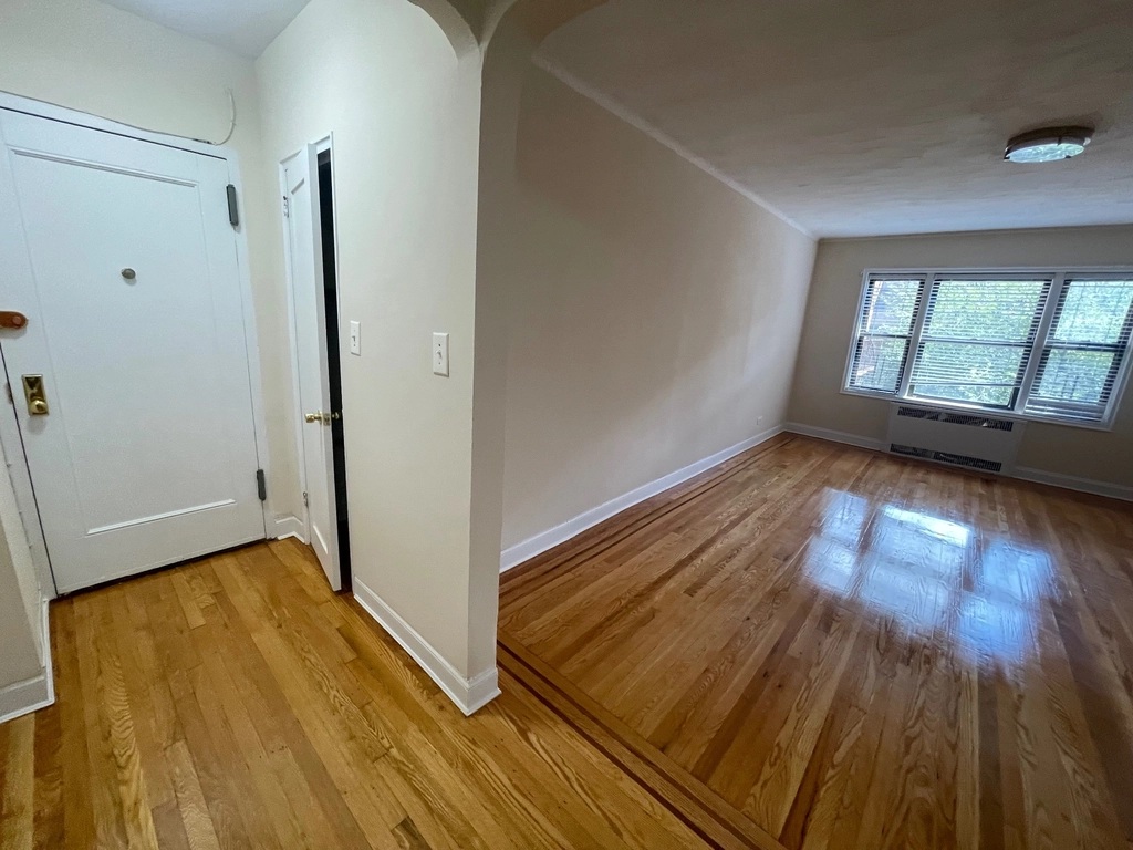 Apartment 63rd Drive  Queens, NY 11374, MLS-RD5407-14