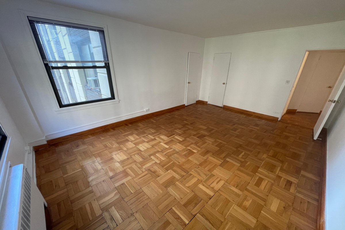 Apartment 63rd Drive  Queens, NY 11374, MLS-RD5413-18