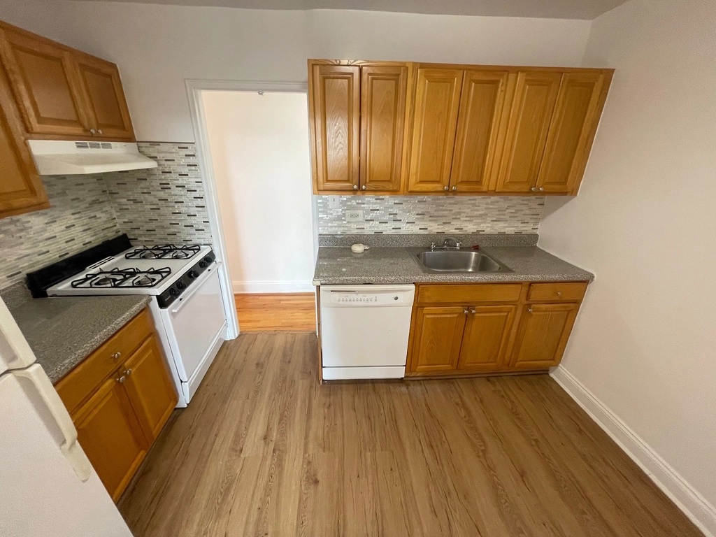 Apartment 102nd Street Queens, NY 11375, MLS-RD5421-5