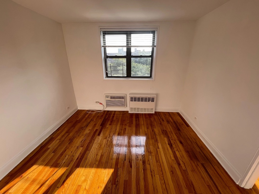 Apartment 102nd Street Queens, NY 11375, MLS-RD5421-8