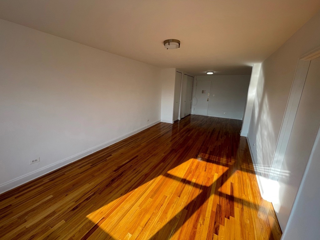 Apartment 102nd Street Queens, NY 11375, MLS-RD5421-16