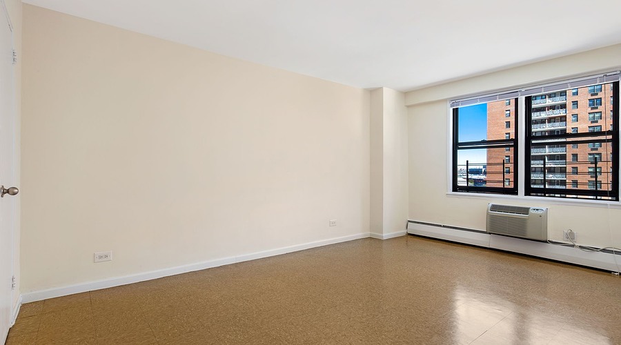 Apartment Horace Harding Expwy Queens, NY 11368, MLS-RD5425-6