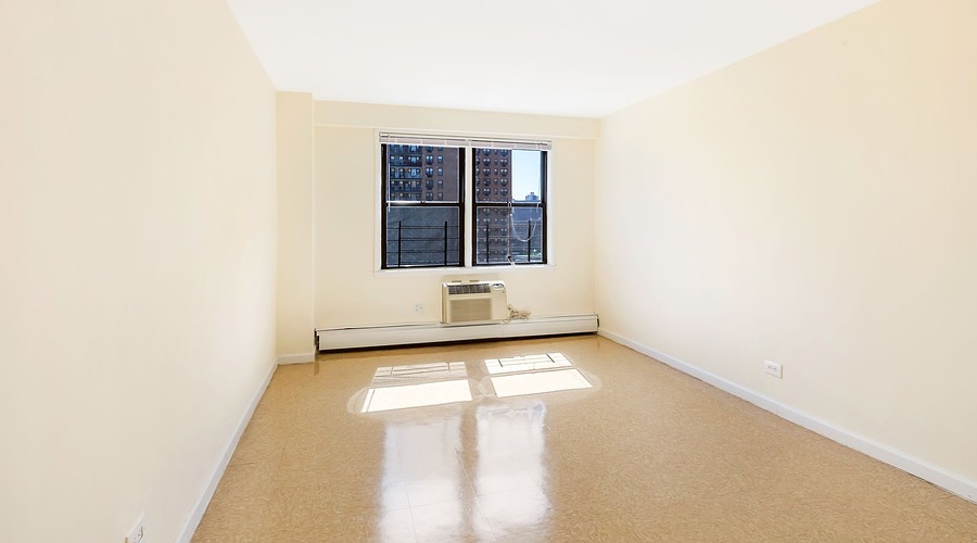 Apartment 57th Avenue  Queens, NY 11368, MLS-RD5427-6