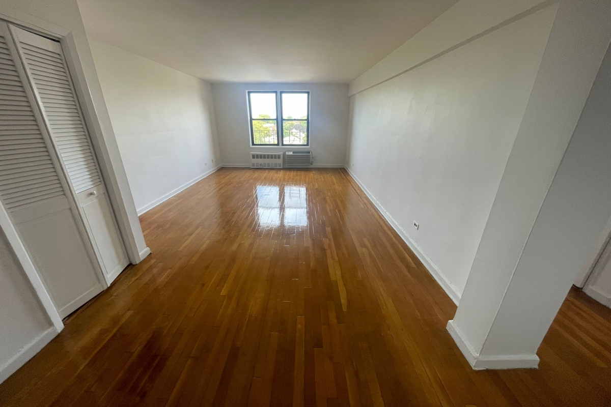 Apartment 79th Avenue  Queens, NY 11367, MLS-RD5430-6