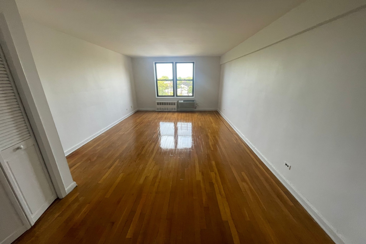 Apartment 79th Avenue  Queens, NY 11367, MLS-RD5430-8