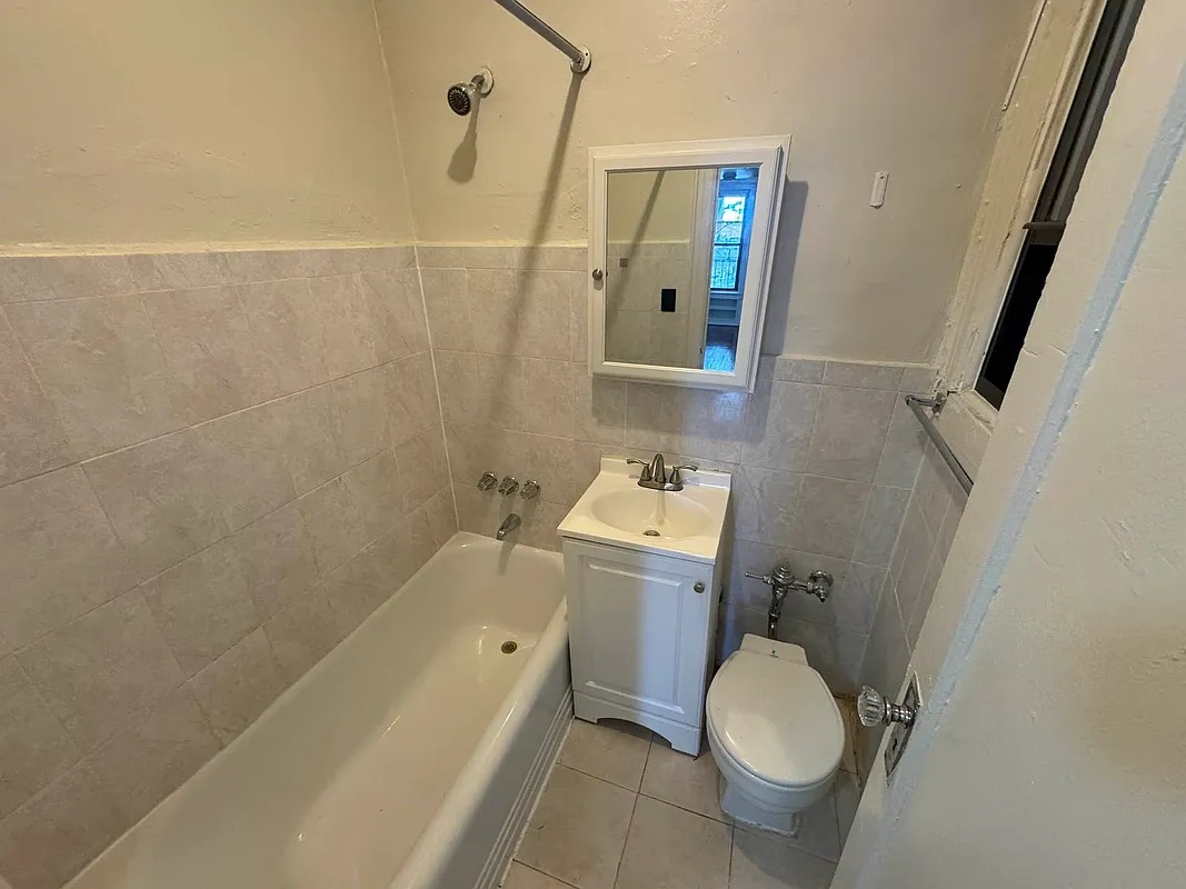 Apartment 85th Street Manhattan, NY 10028, MLS-RD5433-13