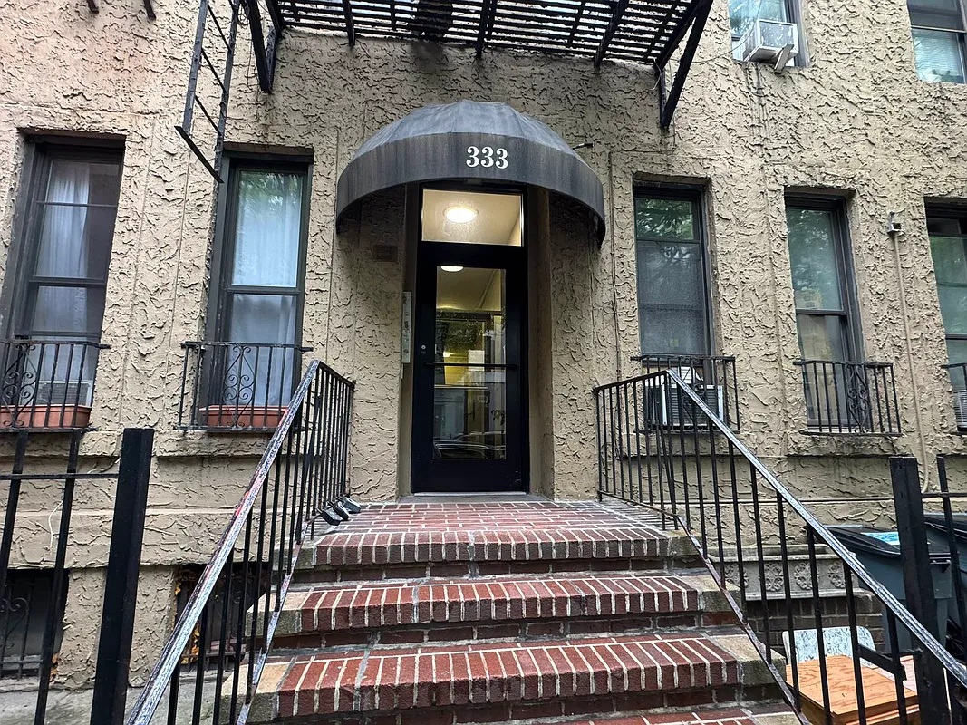 Apartment 85th Street Manhattan, NY 10028, MLS-RD5433-16
