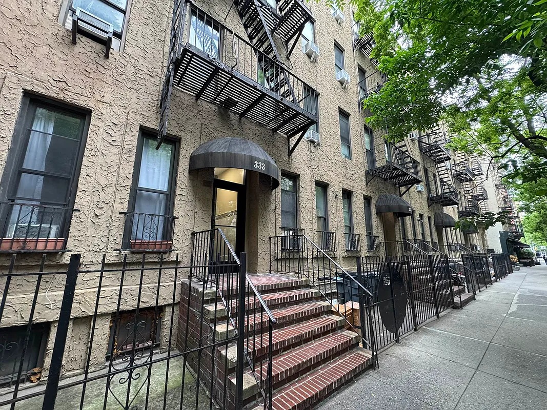 Apartment 85th Street Manhattan, NY 10028, MLS-RD5433-17