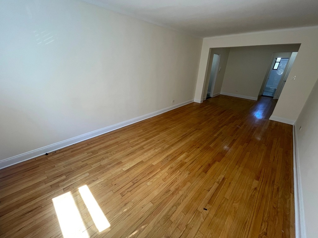Apartment 37th Avenue Queens, NY 11372, MLS-RD5435-13