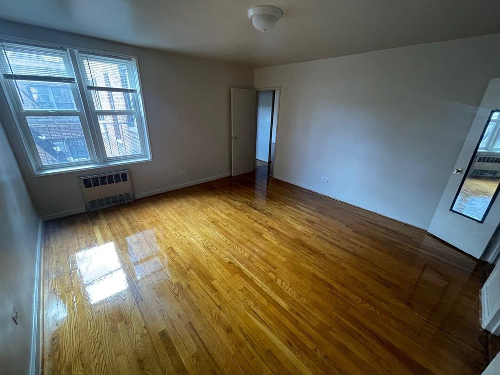 Apartment Vietor Avenue  Queens, NY 11373, MLS-RD5439-4