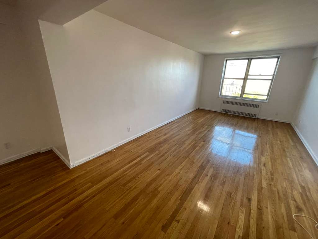 Apartment 108th Street Queens, NY 11375, MLS-RD5441-10