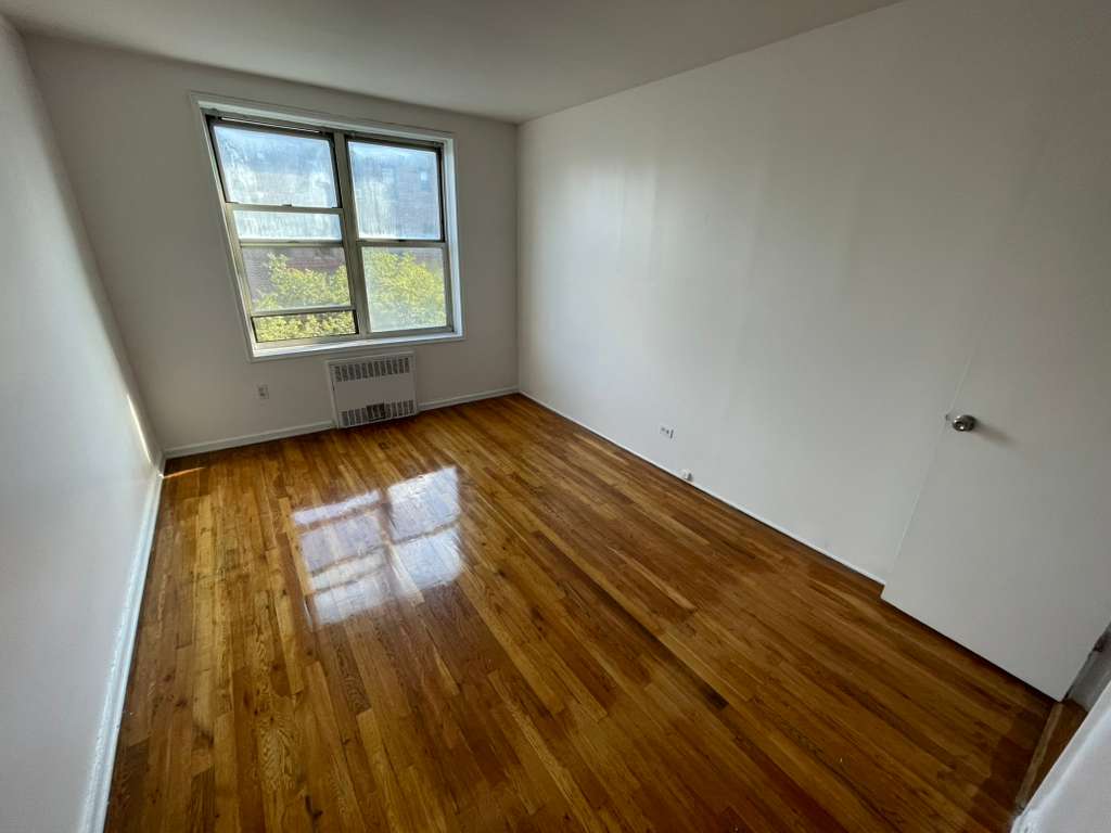Apartment 108th Street Queens, NY 11375, MLS-RD5441-13