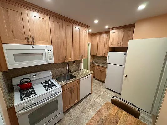  108th Street  Queens, NY 11375, MLS-RD5452-18