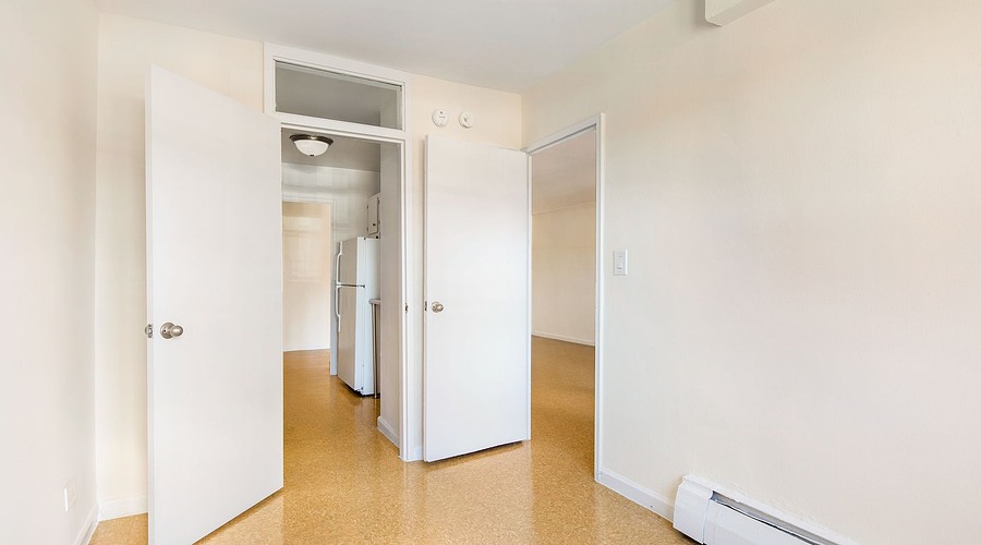 Apartment 57th Avenue  Queens, NY 11368, MLS-RD5459-8