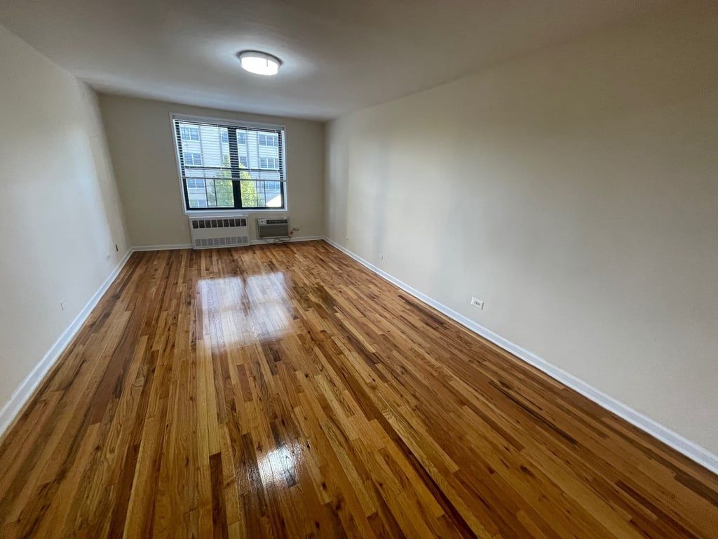 Apartment 103rd Street  Queens, NY 11375, MLS-RD5460-9