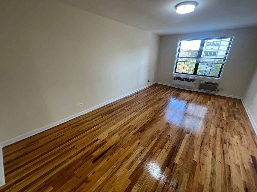 Apartment 103rd Street  Queens, NY 11375, MLS-RD5460-10