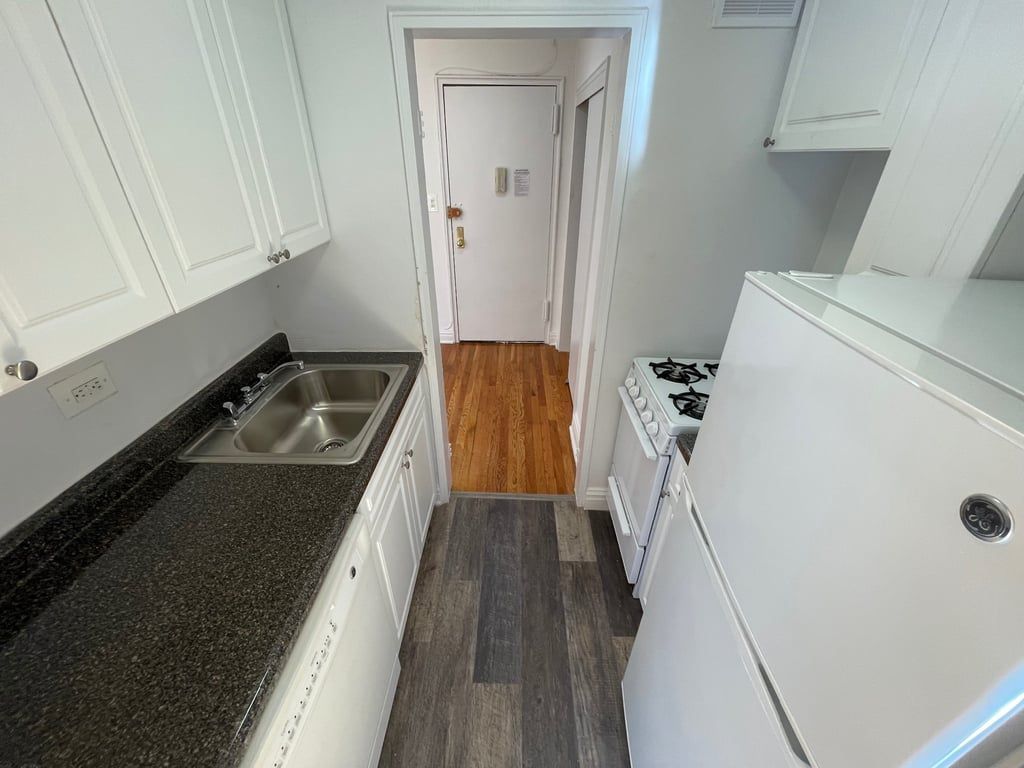 Apartment 67th Drive Queens, NY 11375, MLS-RD5462-3