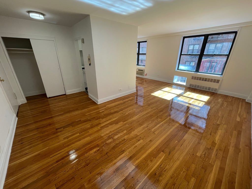Apartment 67th Drive Queens, NY 11375, MLS-RD5462-7
