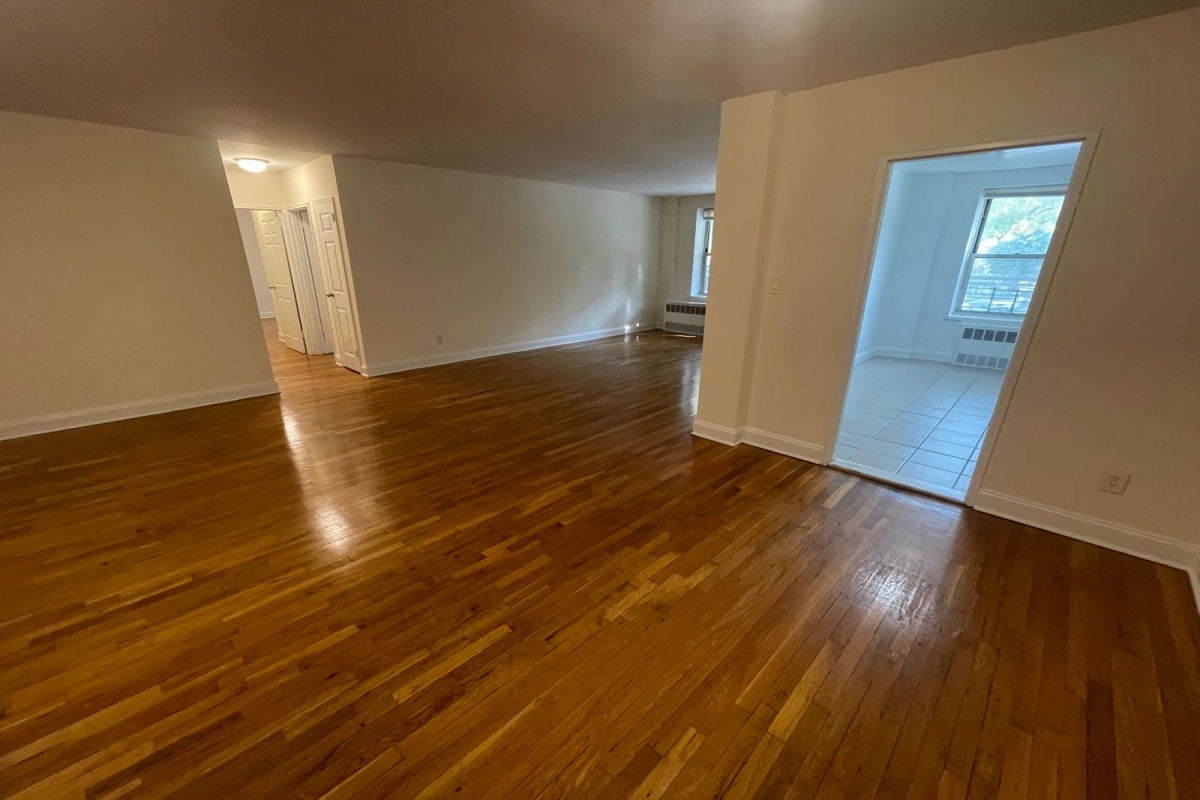 Apartment 150th Street  Queens, NY 11367, MLS-RD5465-7