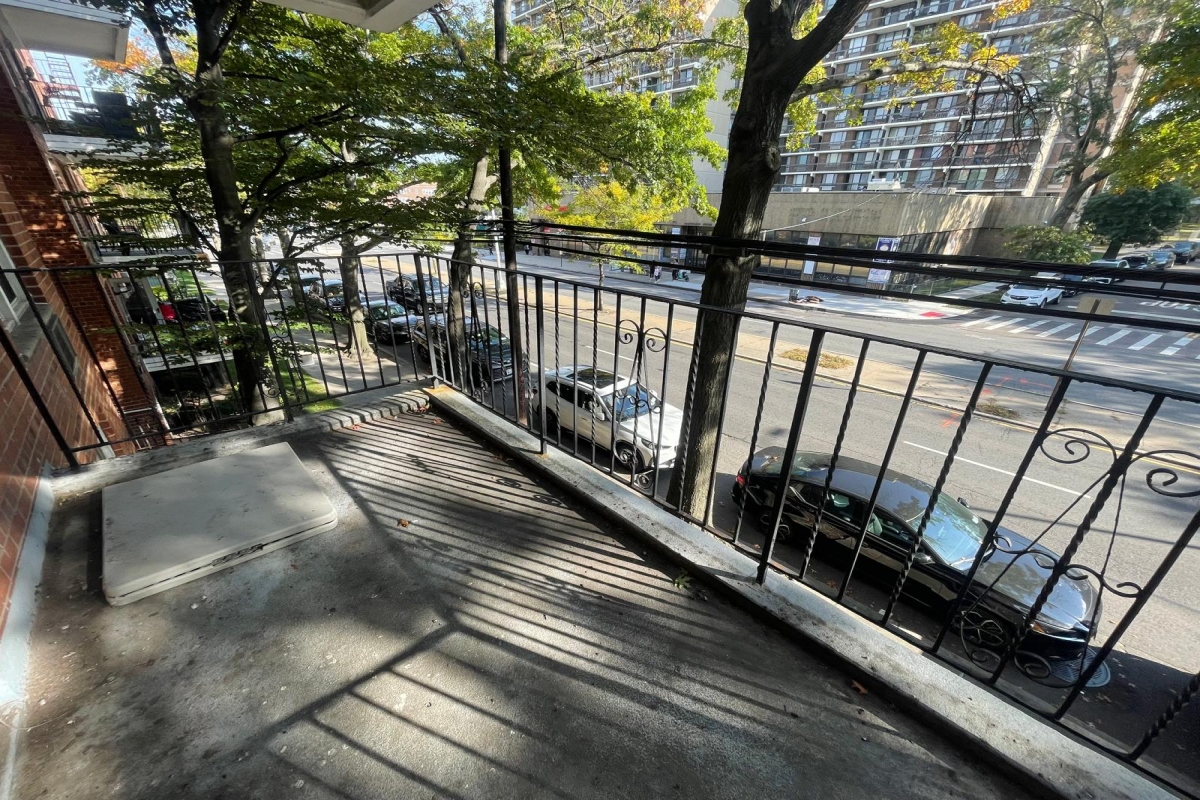 Apartment 150th Street  Queens, NY 11367, MLS-RD5465-11