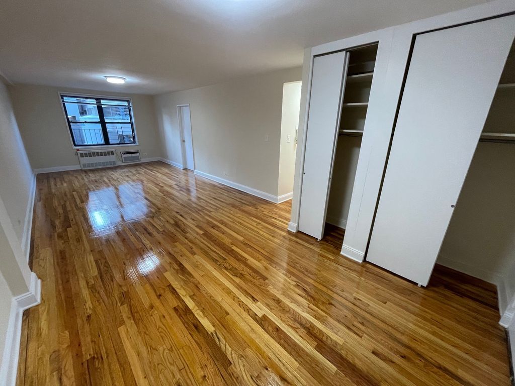 Apartment 103rd Street Queens, NY 11375, MLS-RD5467-6