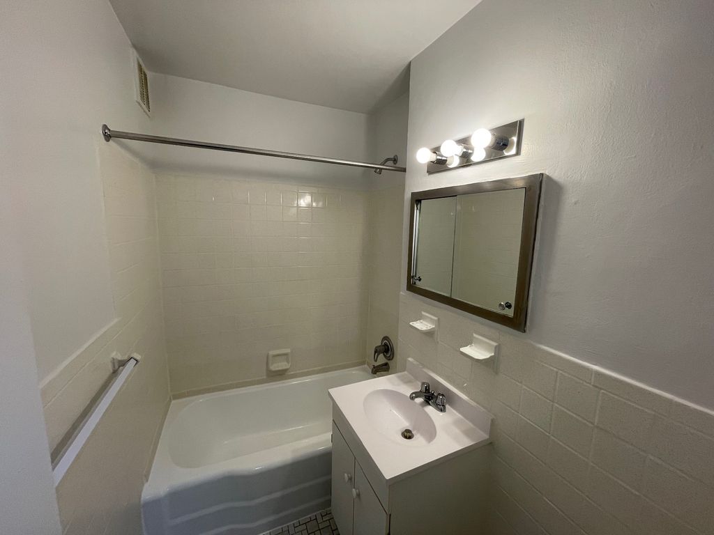 Apartment 103rd Street  Queens, NY 11375, MLS-RD5467-20