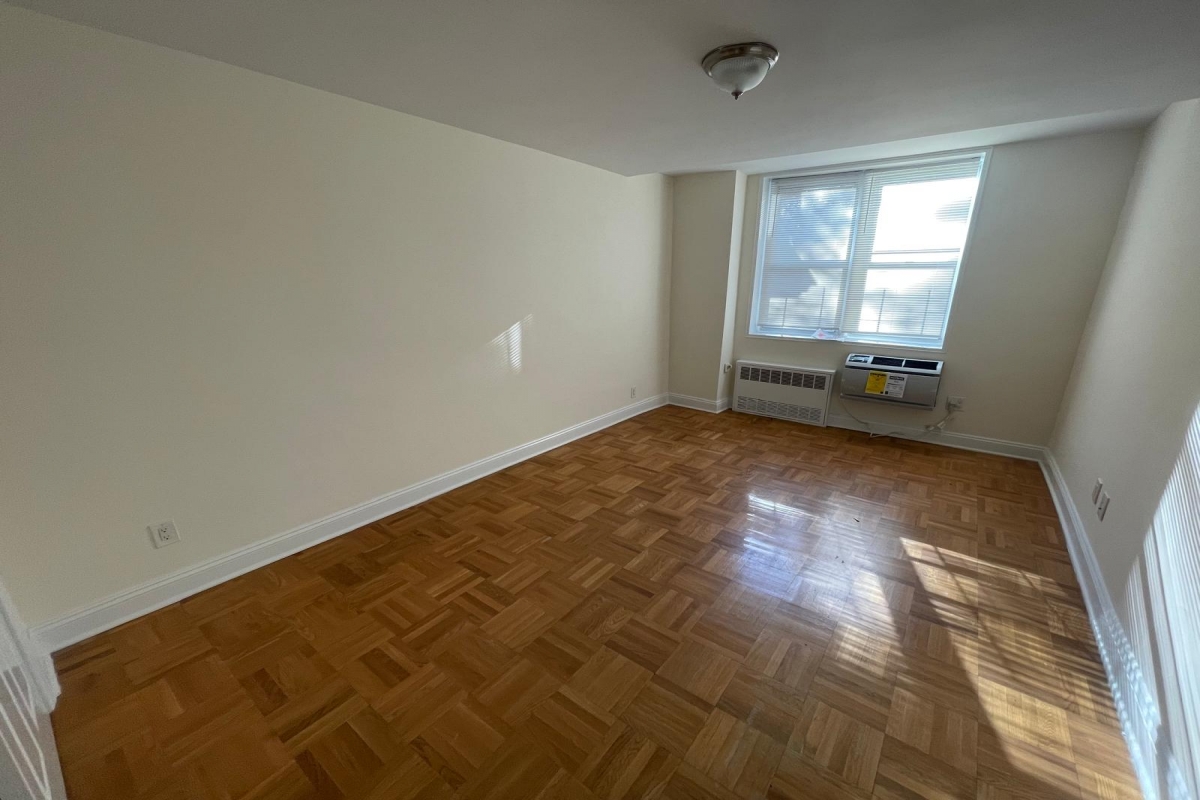Apartment 150th Street Queens, NY 11367, MLS-RD5469-15