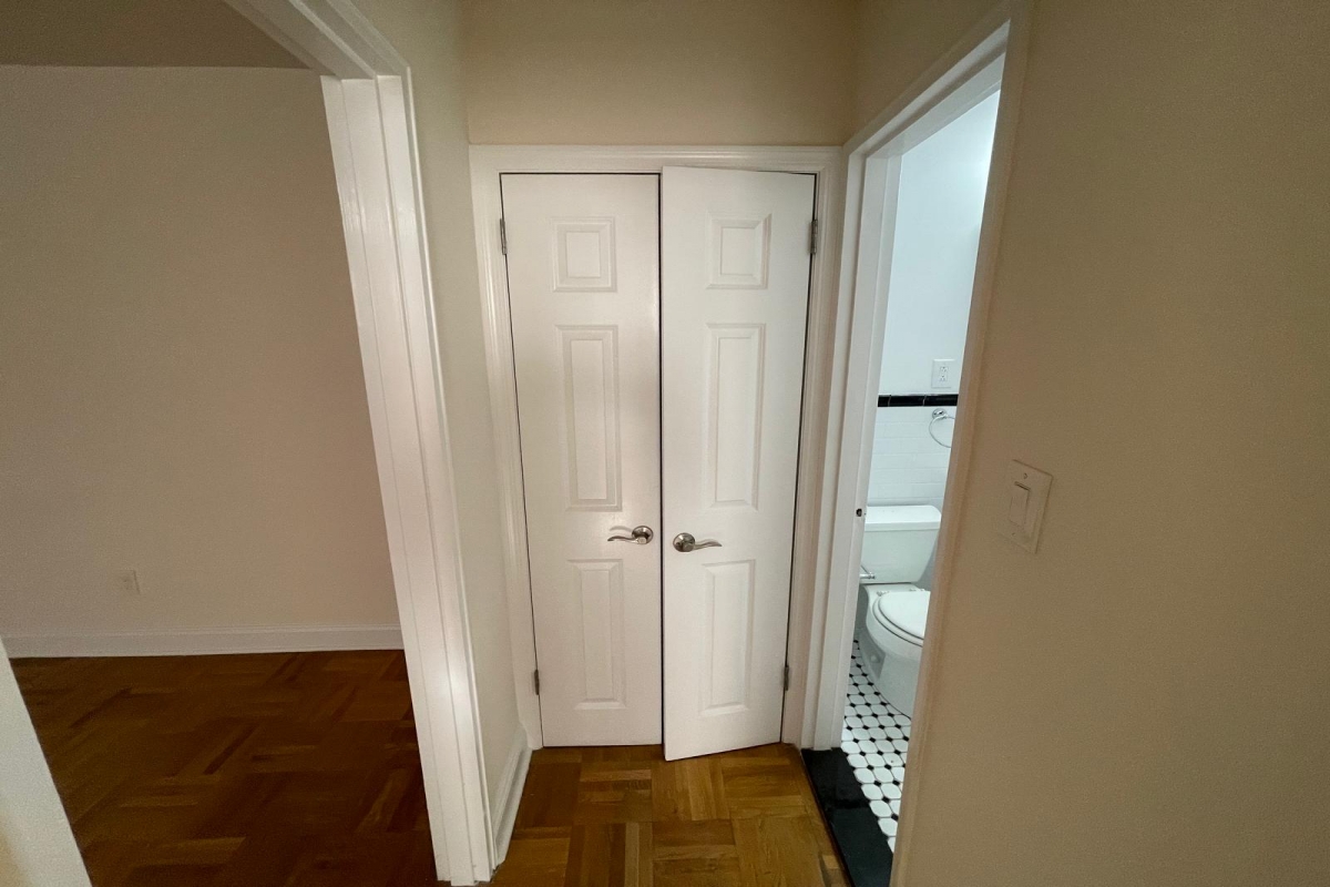 Apartment 150th Street Queens, NY 11367, MLS-RD5469-17