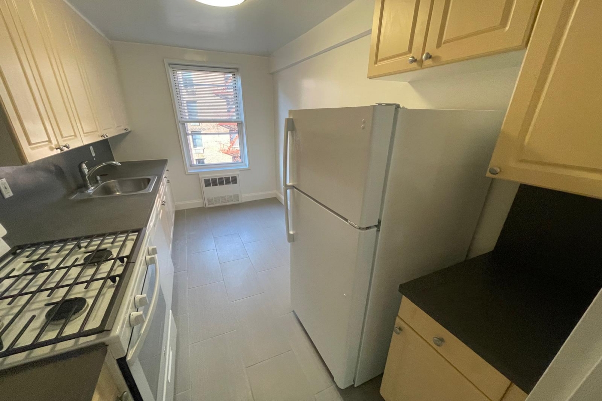 Apartment 150th Street Queens, NY 11367, MLS-RD5470-3