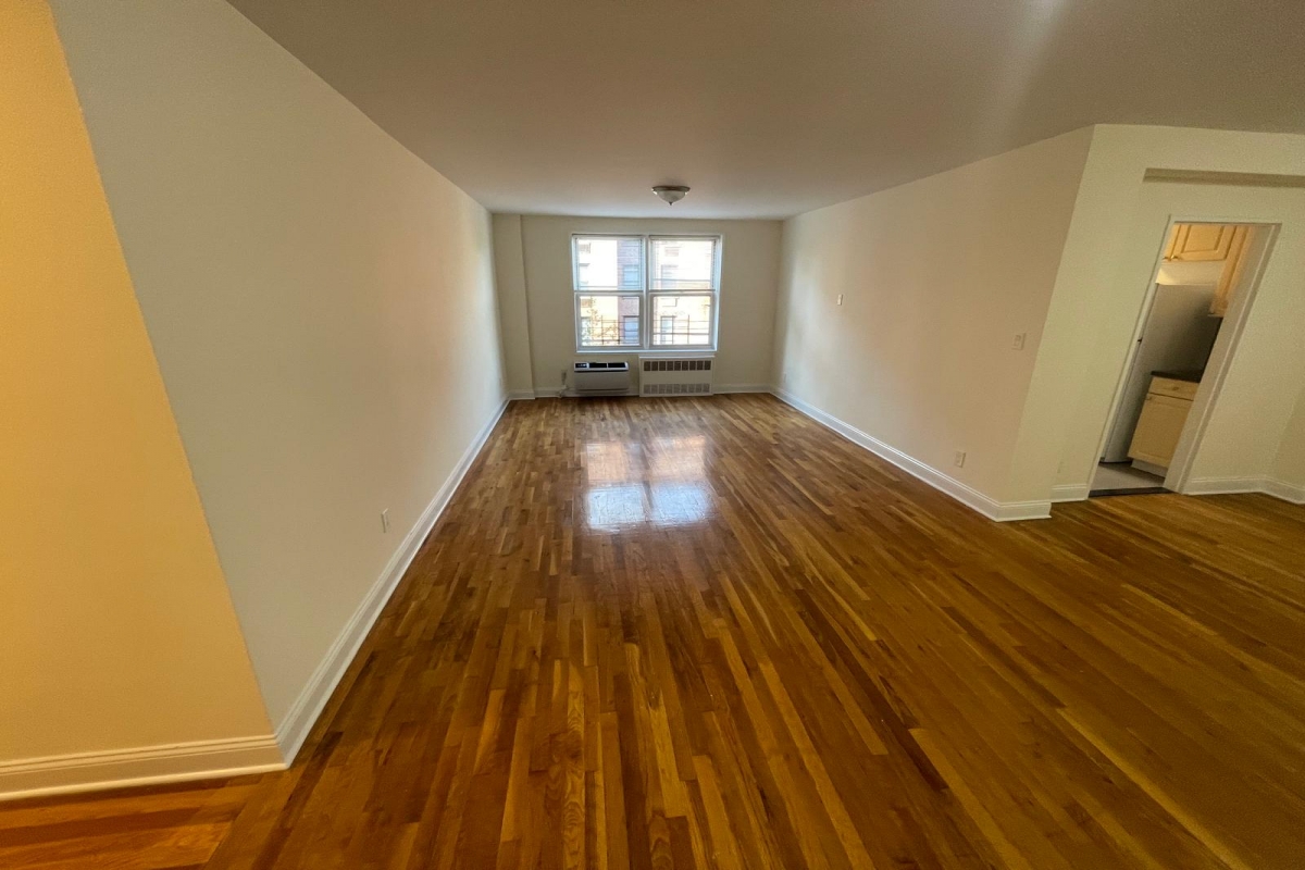 Apartment 150th Street Queens, NY 11367, MLS-RD5470-10