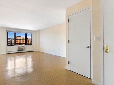 Apartment Horace Harding Expwy  Queens, NY 11368, MLS-RD5487-8