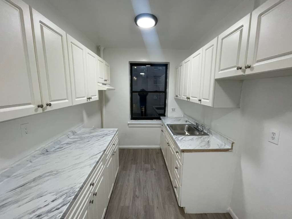 Apartment 102nd Street  Queens, NY 11374, MLS-RD5492-5