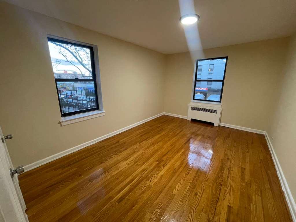 Apartment 102nd Street  Queens, NY 11374, MLS-RD5492-18