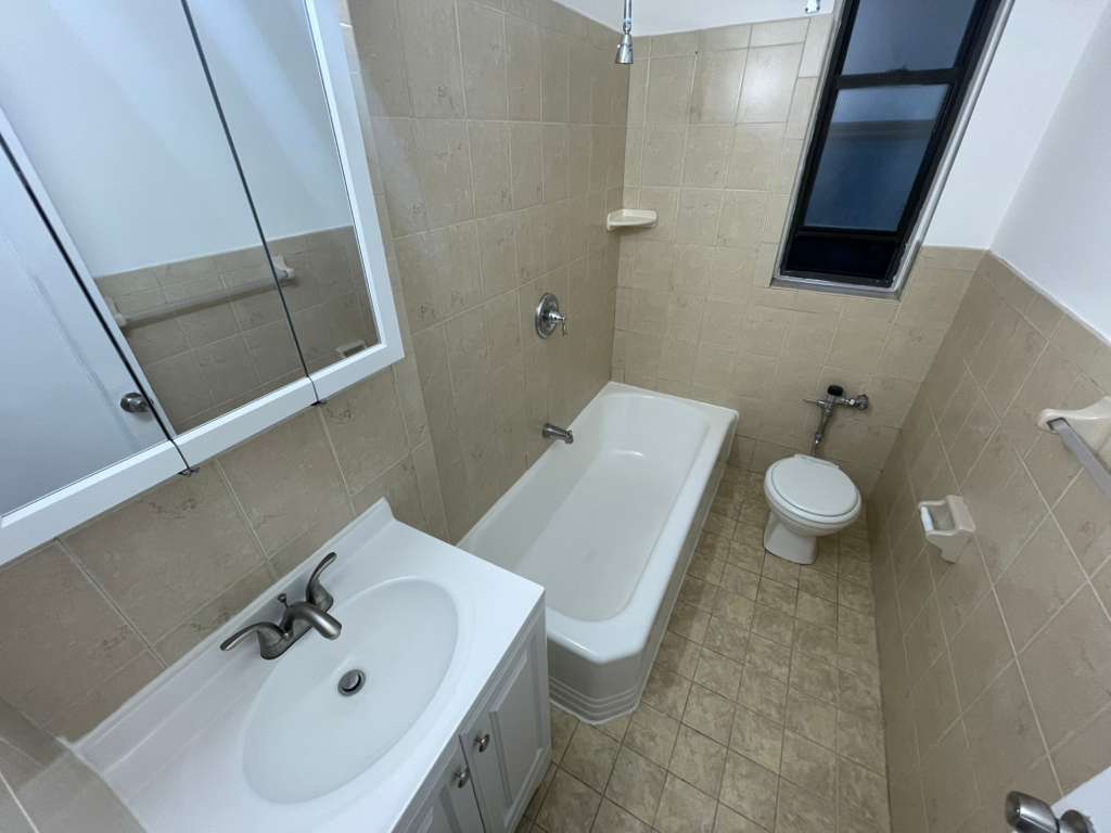 Apartment 102nd Street  Queens, NY 11374, MLS-RD5492-19