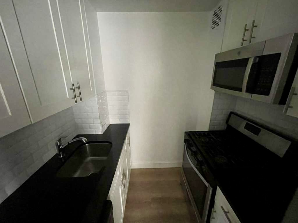 Apartment 98th Place  Queens, NY 11374, MLS-RD5494-5