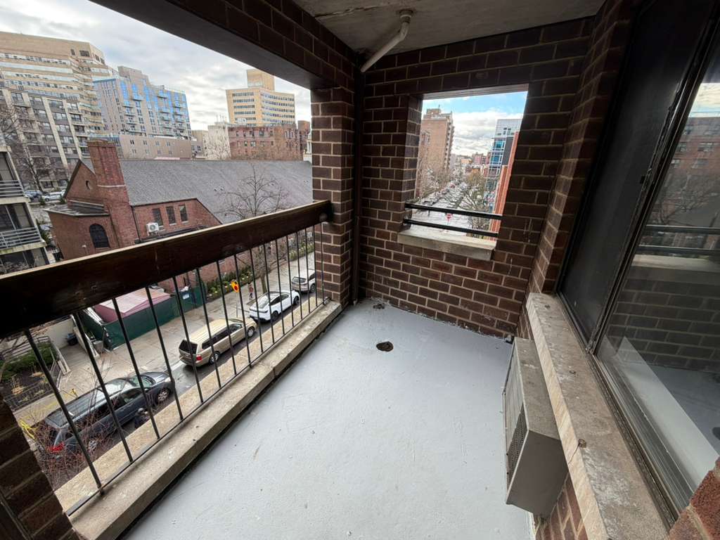 Apartment 98th Place  Queens, NY 11374, MLS-RD5495-17