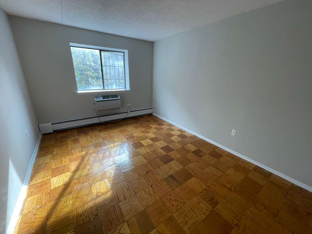 Apartment 98th Place  Queens, NY 11374, MLS-RD5497-14